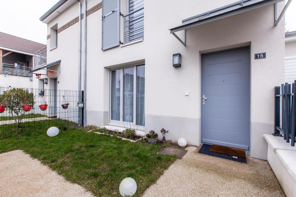 Forest Chic : Maison San Marina Apartment Parmain Exterior photo
